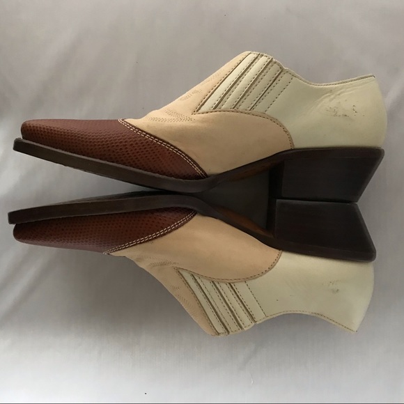 Nine West boot style ankle shoes - Picture 10 of 16